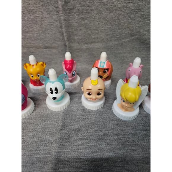 Good 2 Grow Juice Toppers Lot Of 12 Various Bottle Tops Princess Pony Pepa - Picture 3 of 4